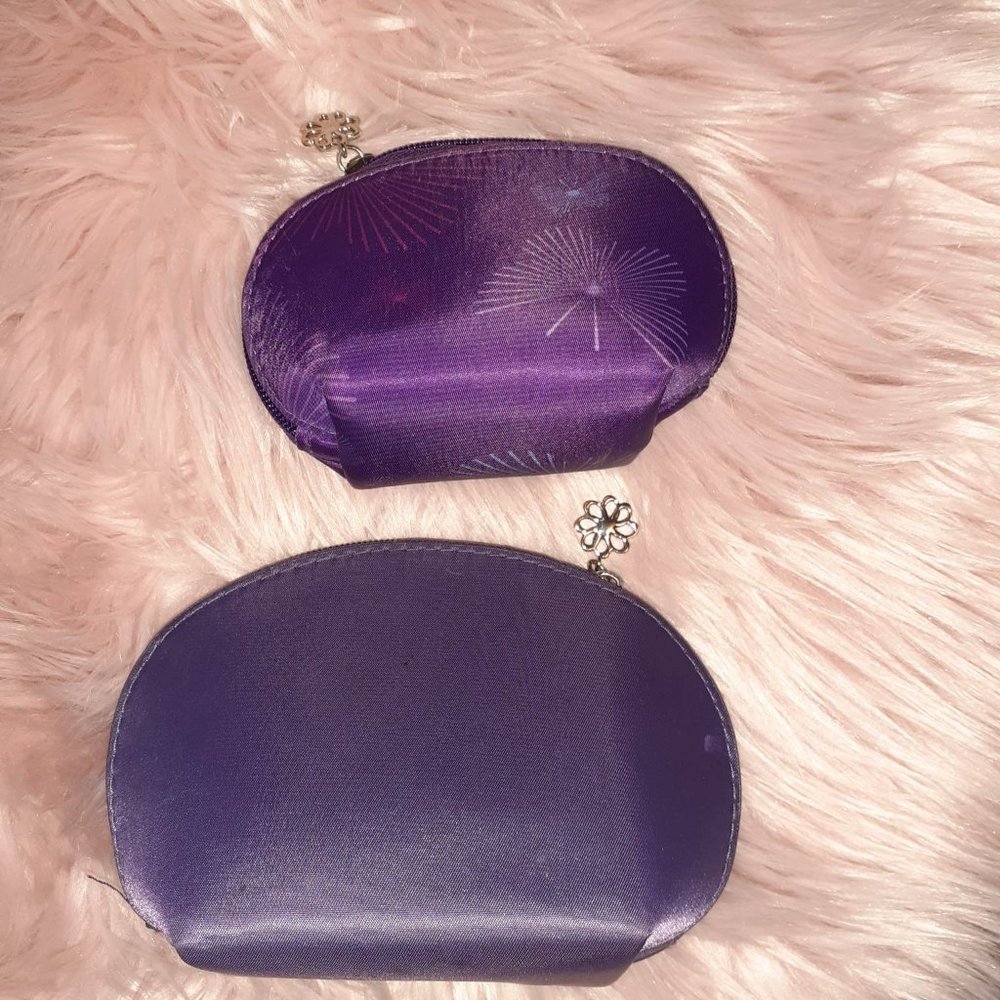 2 Cosmetic Bags